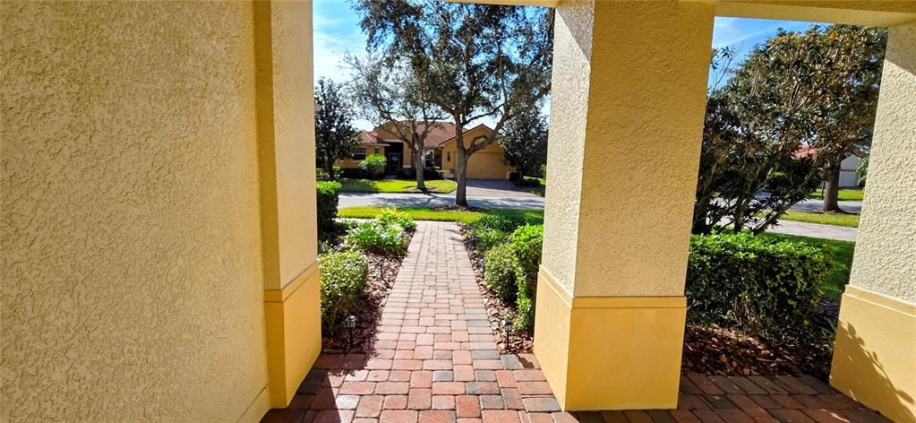 For Rent: $1,975 (2 beds, 2 baths, 1467 Square Feet)