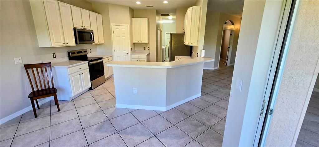 For Rent: $1,975 (2 beds, 2 baths, 1467 Square Feet)