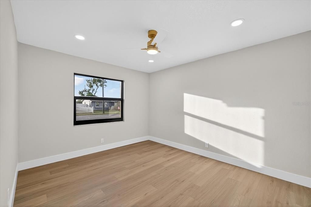 En Venta: $435,000 (3 camas, 2 baños, 1158 Pies cuadrados)