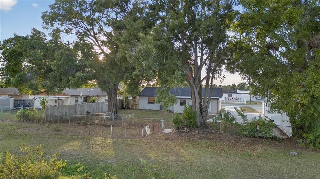 En Venta: $435,000 (3 camas, 2 baños, 1158 Pies cuadrados)