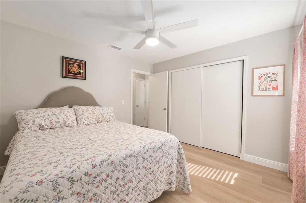 待售: $342,000 (3 贝兹, 2 浴室, 1492 平方英尺)