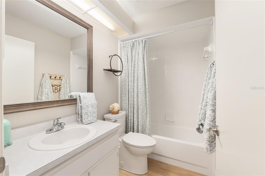 待售: $342,000 (3 贝兹, 2 浴室, 1492 平方英尺)