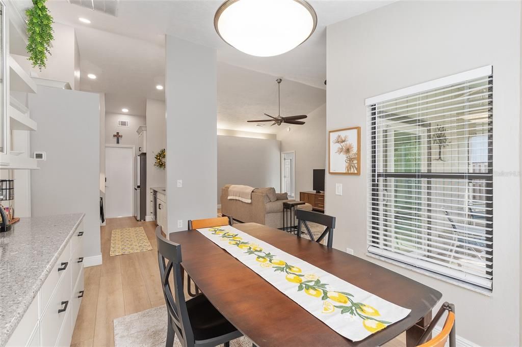 待售: $342,000 (3 贝兹, 2 浴室, 1492 平方英尺)