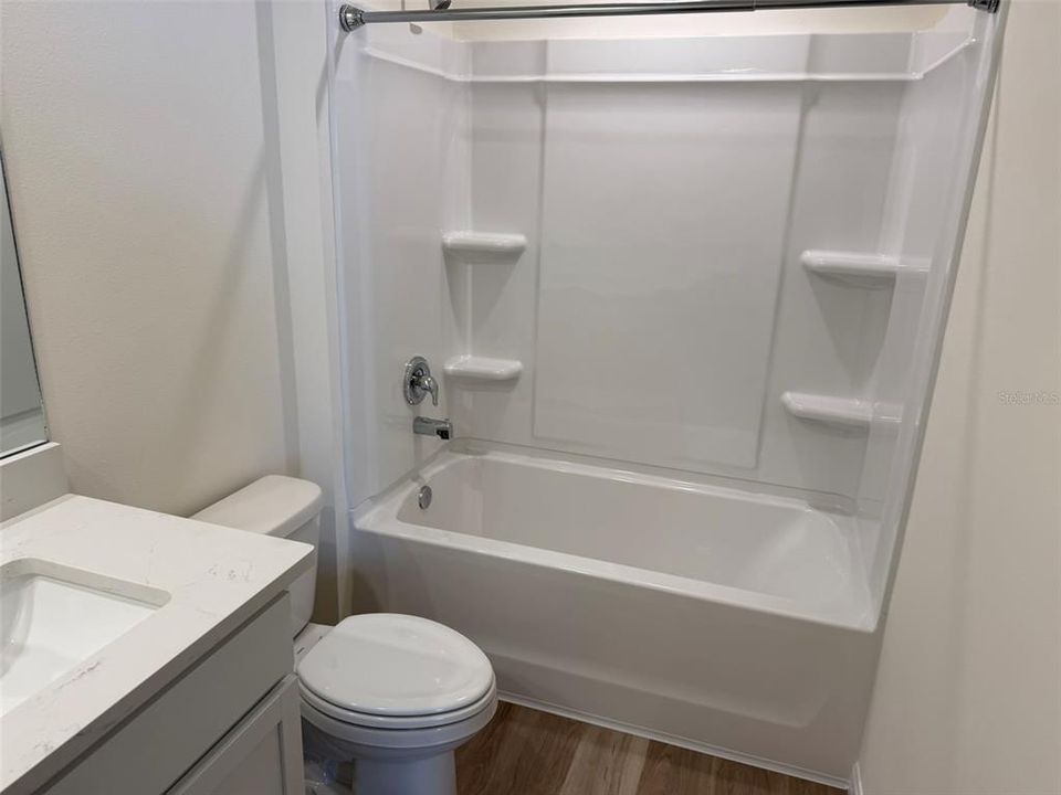 For Rent: $2,250 (4 beds, 2 baths, 2260 Square Feet)