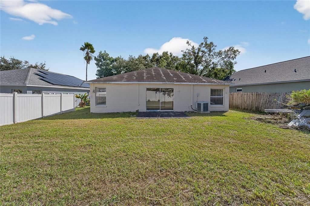 В аренду: $2,150 (3 спален, 2 ванн, 1428 Квадратных фут)