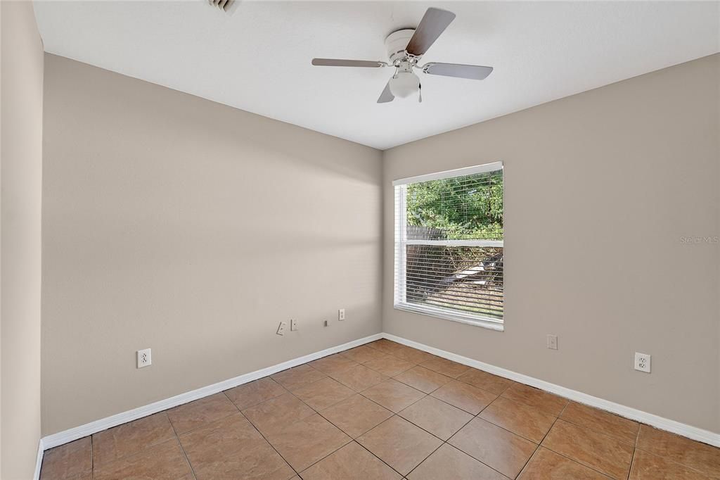 В аренду: $2,150 (3 спален, 2 ванн, 1428 Квадратных фут)