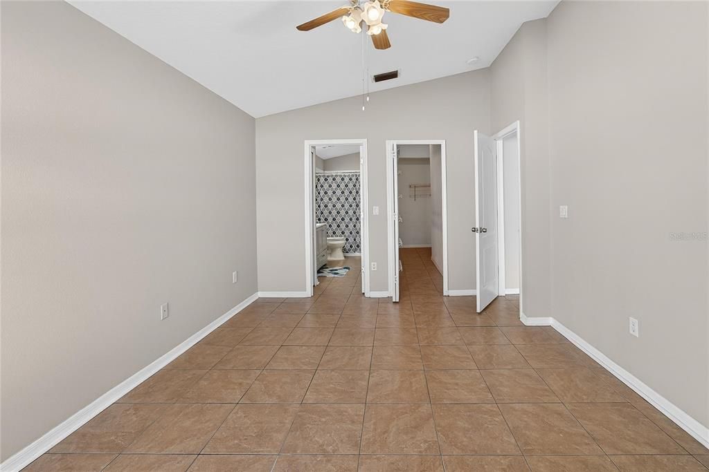 В аренду: $2,150 (3 спален, 2 ванн, 1428 Квадратных фут)