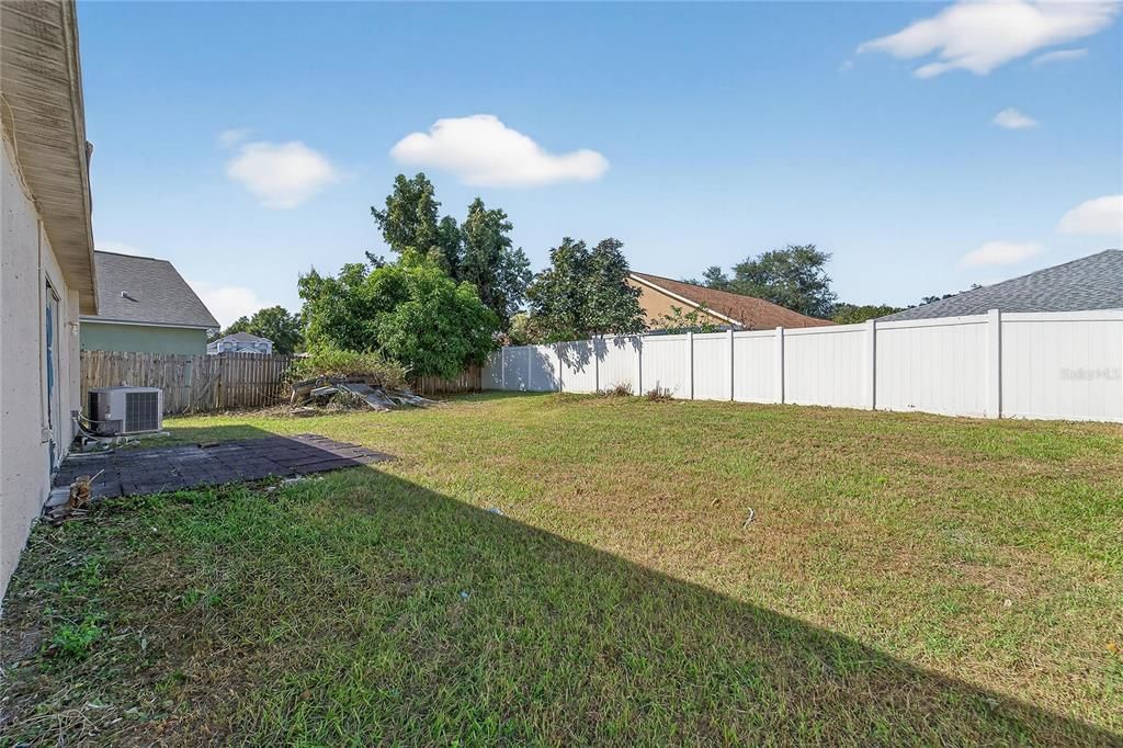 В аренду: $2,150 (3 спален, 2 ванн, 1428 Квадратных фут)