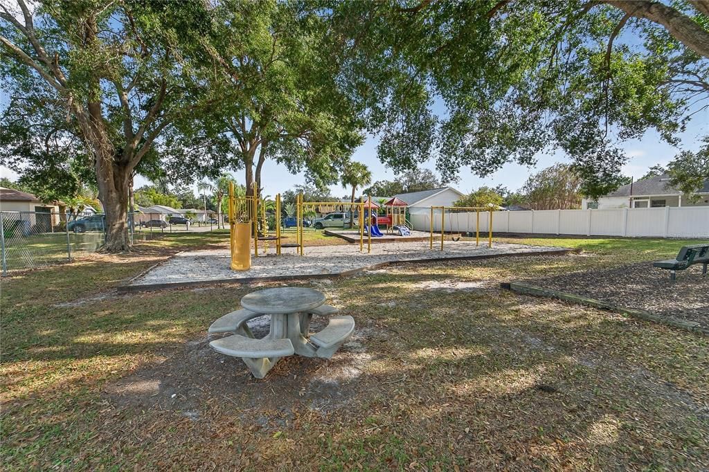 В аренду: $2,150 (3 спален, 2 ванн, 1428 Квадратных фут)