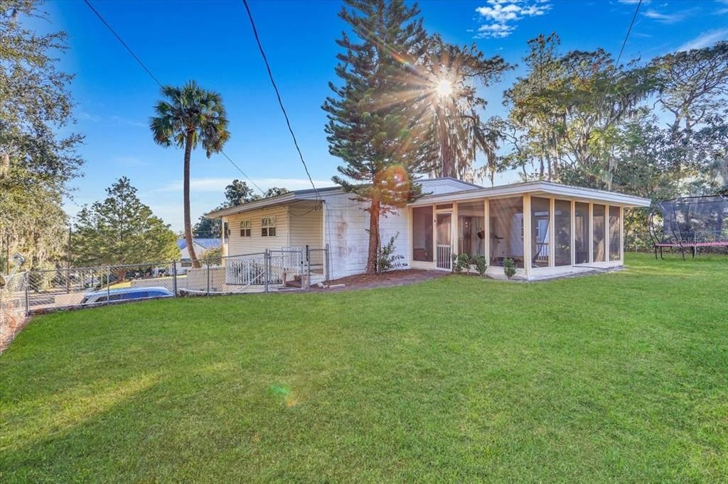 На продажу: $275,000 (3 спален, 2 ванн, 1842 Квадратных фут)