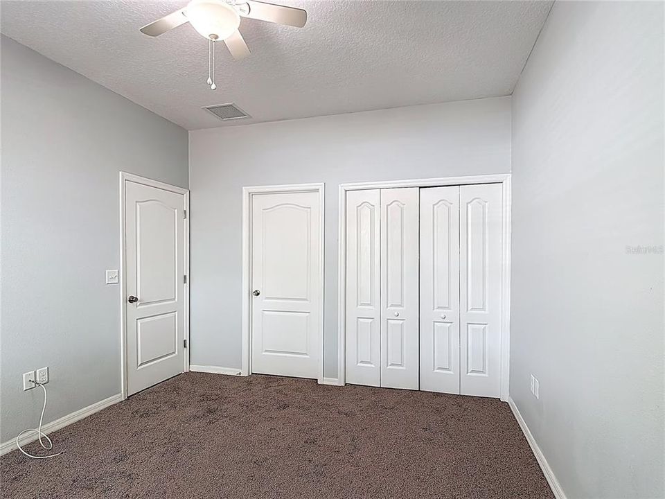 For Rent: $1,900 (3 beds, 2 baths, 1190 Square Feet)