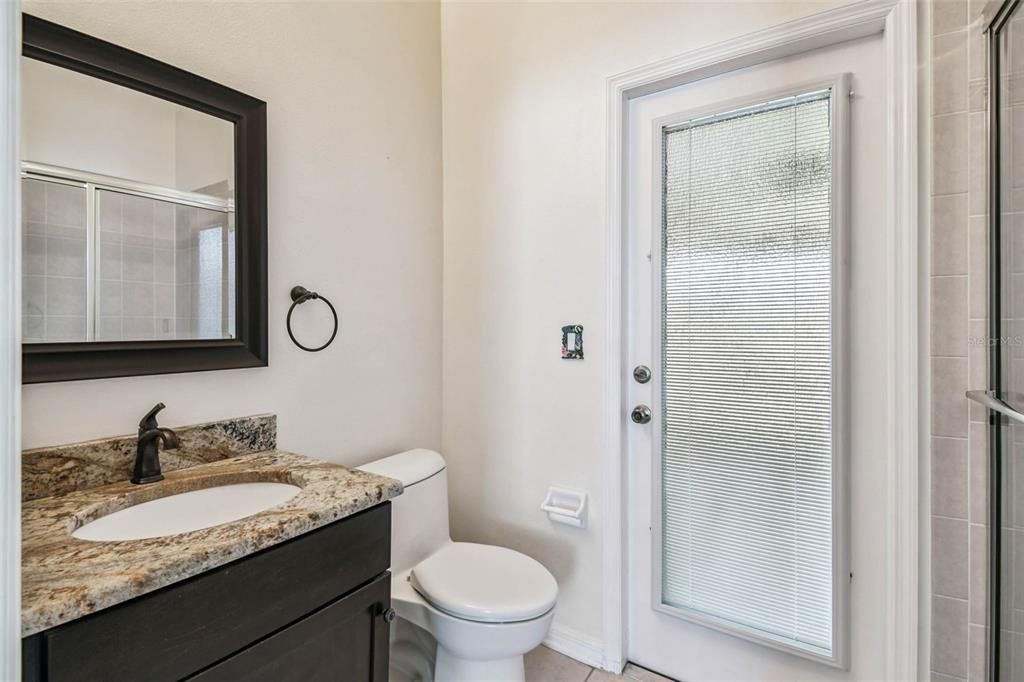 En Venta: $649,900 (4 camas, 3 baños, 2619 Pies cuadrados)