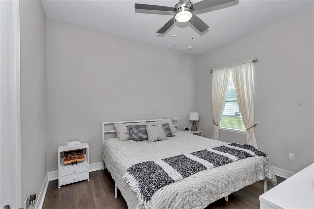 待售: $400,000 (4 贝兹, 3 浴室, 2478 平方英尺)