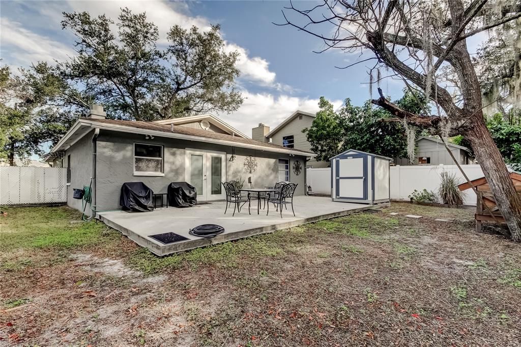 For Sale: $320,000 (3 beds, 2 baths, 1214 Square Feet)