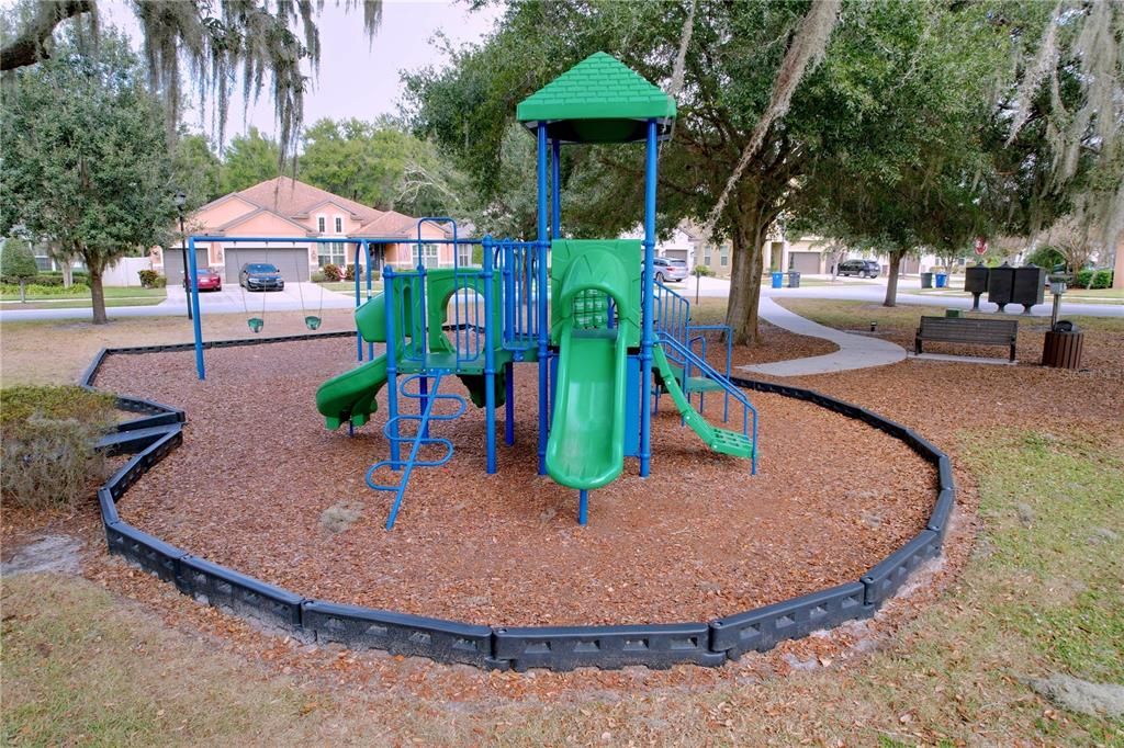 В аренду: $2,900 (4 спален, 2 ванн, 2298 Квадратных фут)