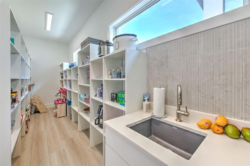 En Venta: $3,800,000 (4 camas, 5 baños, 5077 Pies cuadrados)