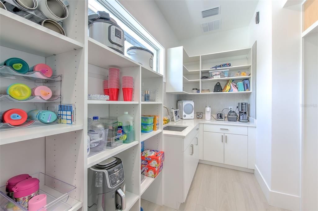 En Venta: $3,800,000 (4 camas, 5 baños, 5077 Pies cuadrados)