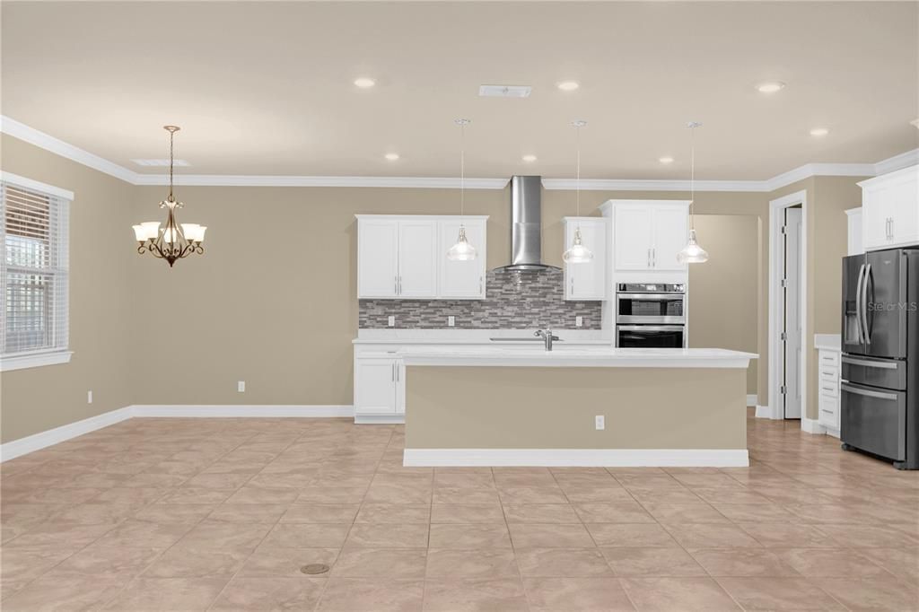 В аренду: $4,500 (6 спален, 5 ванн, 5354 Квадратных фут)