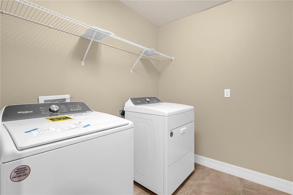 В аренду: $4,500 (6 спален, 5 ванн, 5354 Квадратных фут)