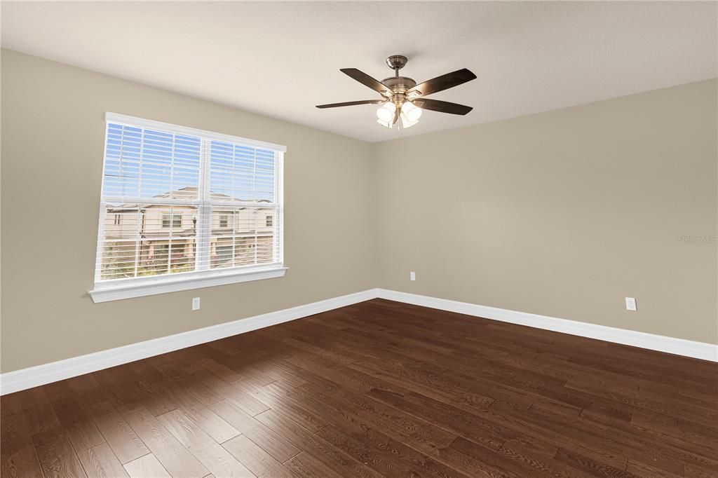 В аренду: $4,500 (6 спален, 5 ванн, 5354 Квадратных фут)