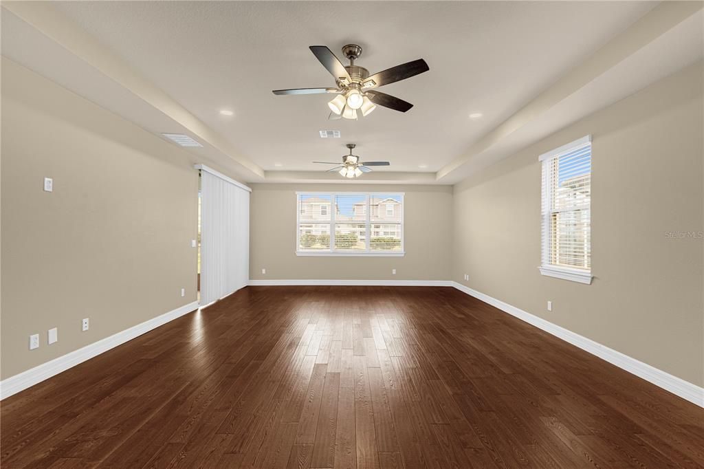 В аренду: $4,500 (6 спален, 5 ванн, 5354 Квадратных фут)