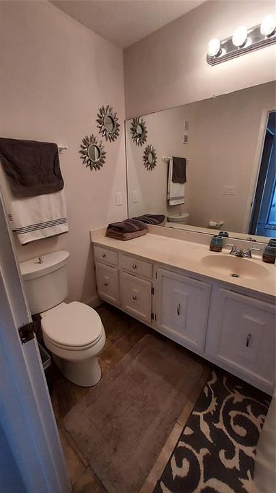 出租: $2,600 (4 贝兹, 3 浴室, 1634 平方英尺)