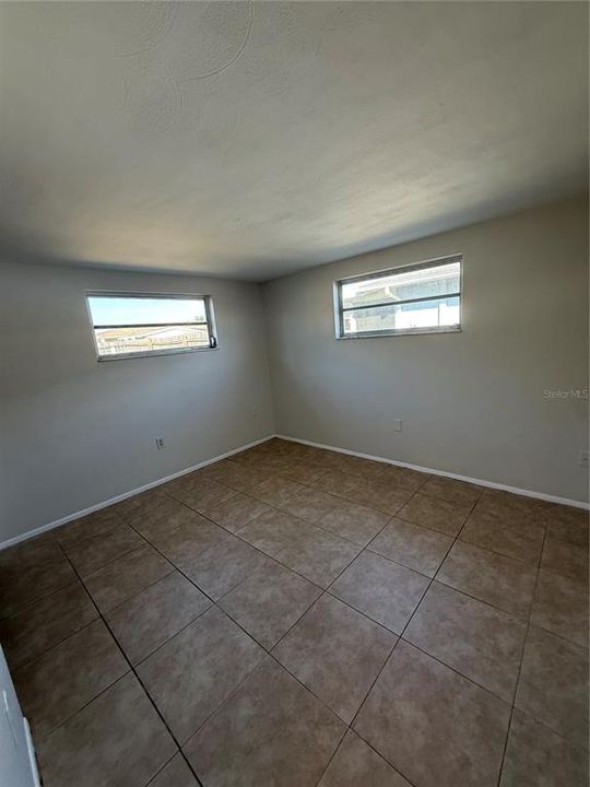 出租: $1,675 (3 贝兹, 2 浴室, 1128 平方英尺)