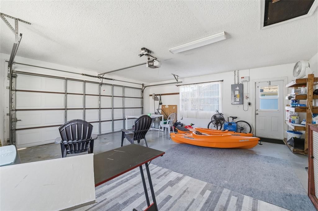 For Sale: $315,000 (3 beds, 2 baths, 1739 Square Feet)