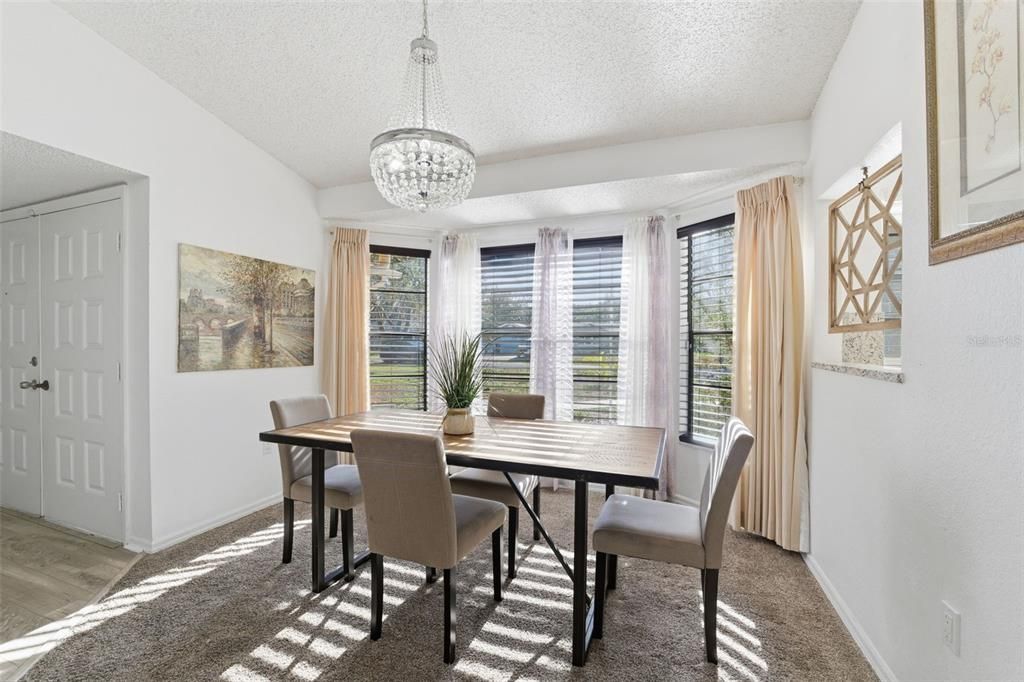 For Sale: $315,000 (3 beds, 2 baths, 1739 Square Feet)