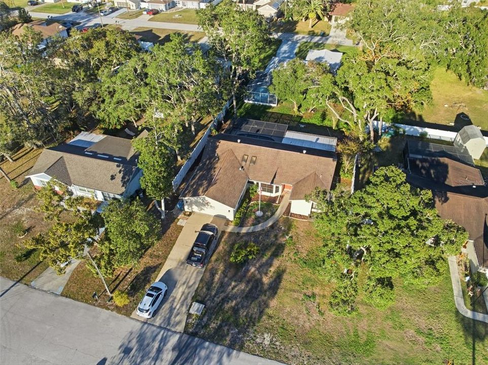 For Sale: $315,000 (3 beds, 2 baths, 1739 Square Feet)