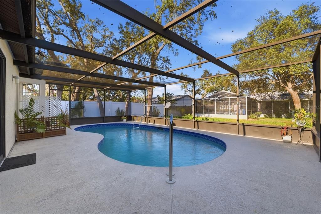 For Sale: $315,000 (3 beds, 2 baths, 1739 Square Feet)