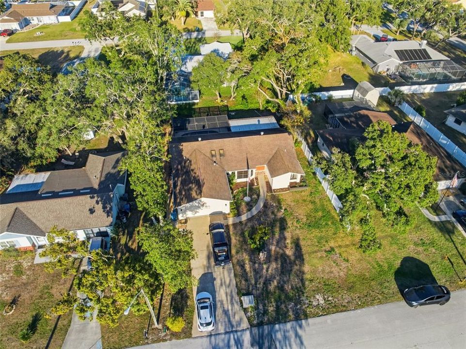 For Sale: $315,000 (3 beds, 2 baths, 1739 Square Feet)