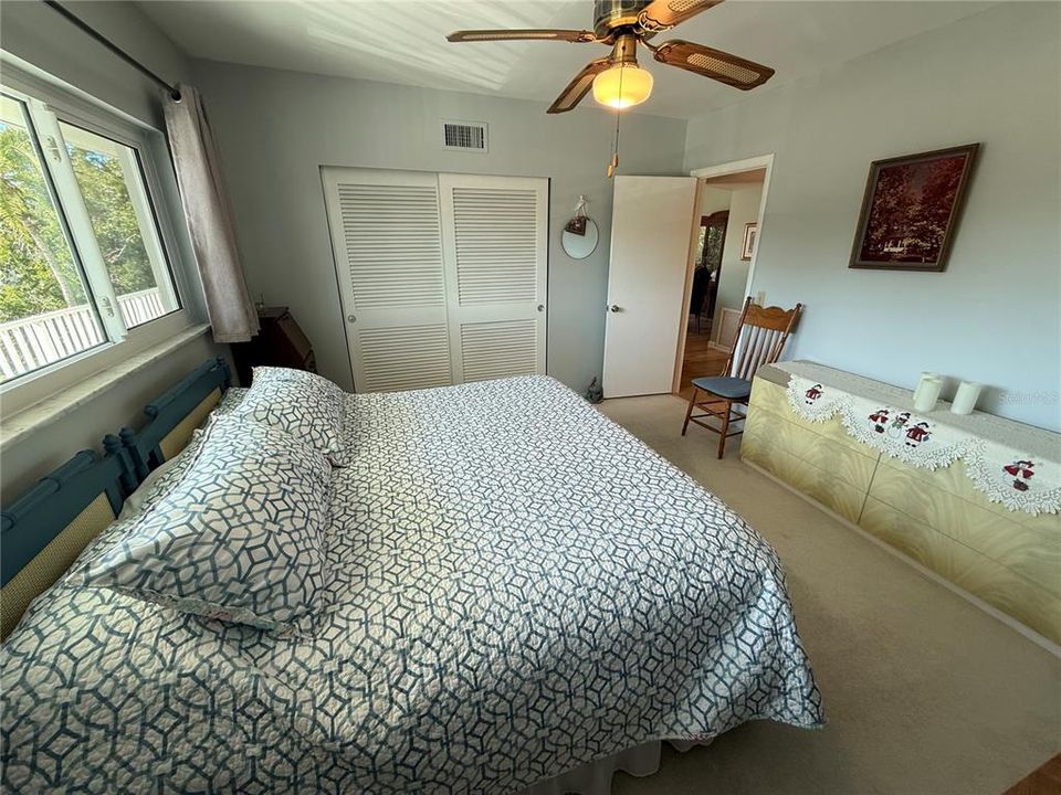 For Sale: $199,000 (2 beds, 2 baths, 1400 Square Feet)