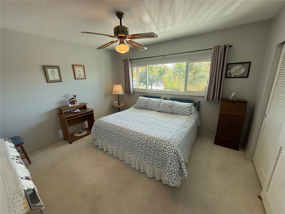 For Sale: $199,000 (2 beds, 2 baths, 1400 Square Feet)