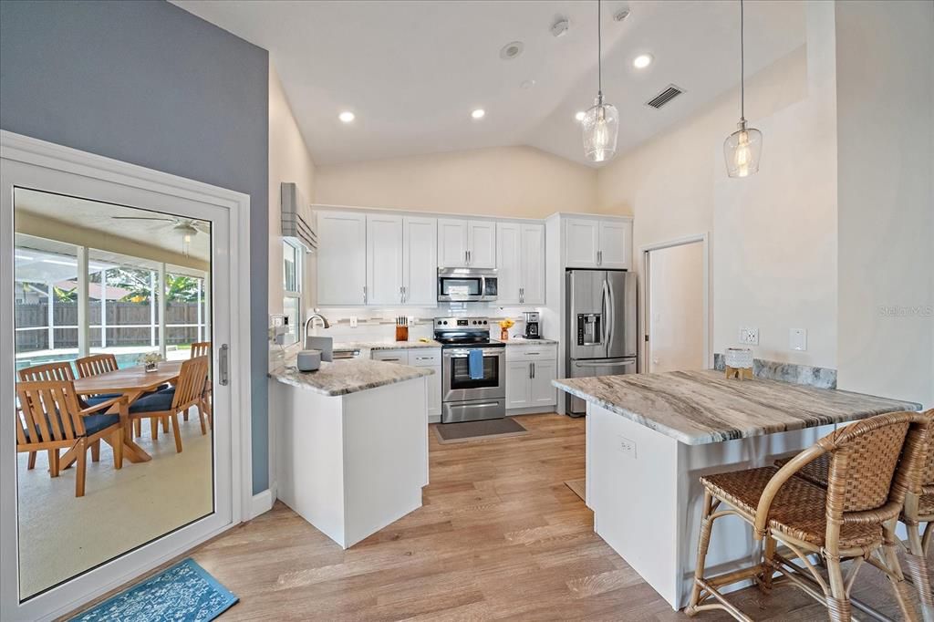 待售: $625,000 (4 贝兹, 2 浴室, 2188 平方英尺)