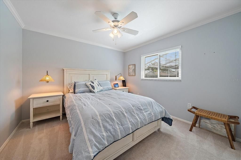 待售: $625,000 (4 贝兹, 2 浴室, 2188 平方英尺)