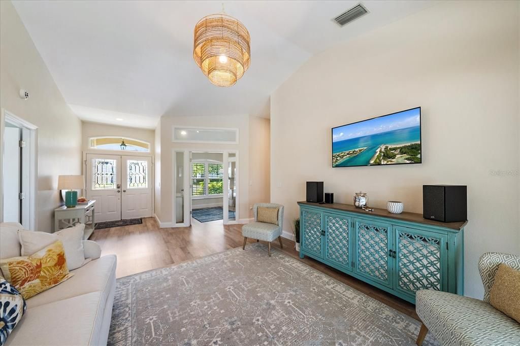 待售: $625,000 (4 贝兹, 2 浴室, 2188 平方英尺)