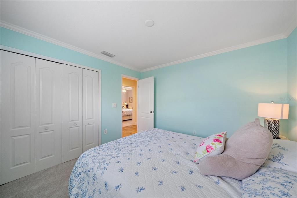 待售: $625,000 (4 贝兹, 2 浴室, 2188 平方英尺)