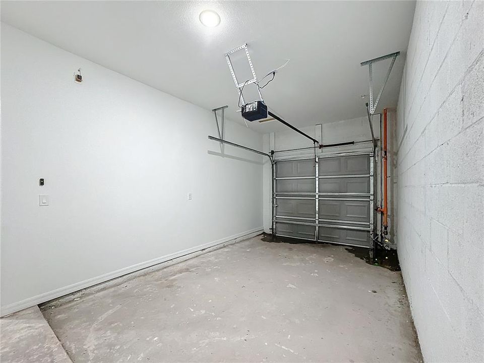 В аренду: $2,100 (3 спален, 2 ванн, 1733 Квадратных фут)