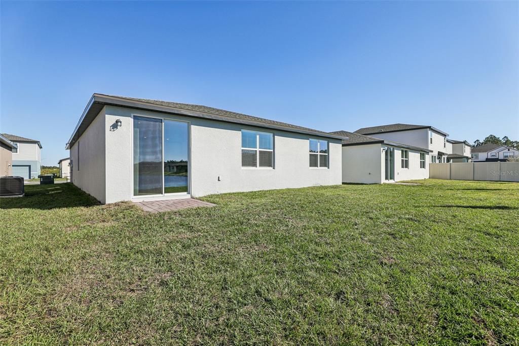 На продажу: $318,830 (4 спален, 2 ванн, 1840 Квадратных фут)