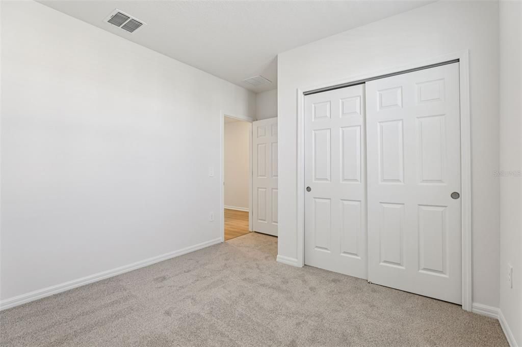 На продажу: $318,830 (4 спален, 2 ванн, 1840 Квадратных фут)