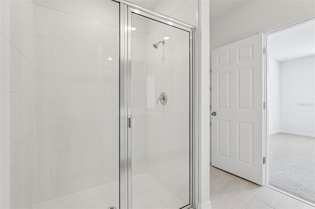 На продажу: $318,830 (4 спален, 2 ванн, 1840 Квадратных фут)