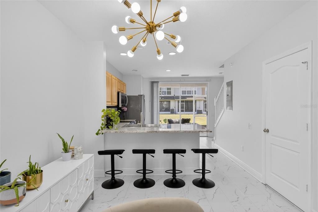 На продажу: $217,000 (2 спален, 2 ванн, 1110 Квадратных фут)