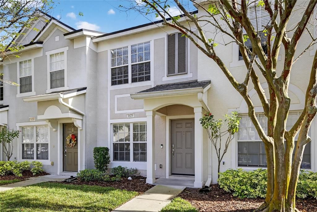 На продажу: $217,000 (2 спален, 2 ванн, 1110 Квадратных фут)