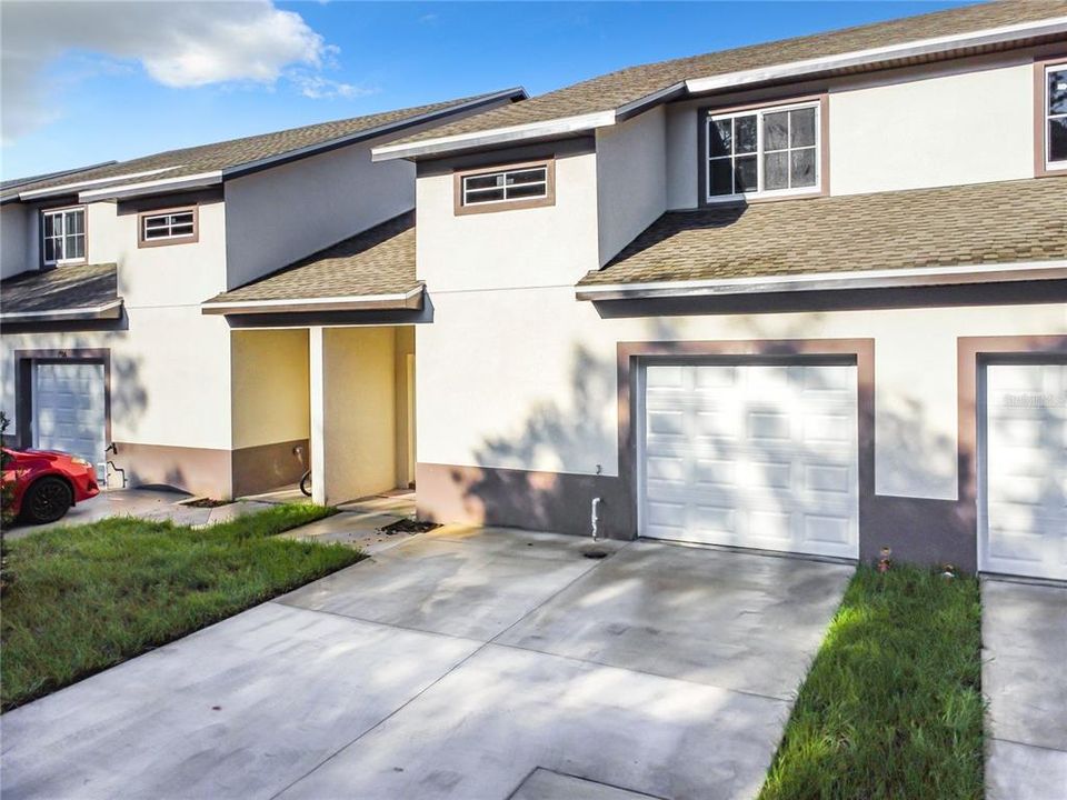 For Rent: $2,100 (3 beds, 2 baths, 1733 Square Feet)