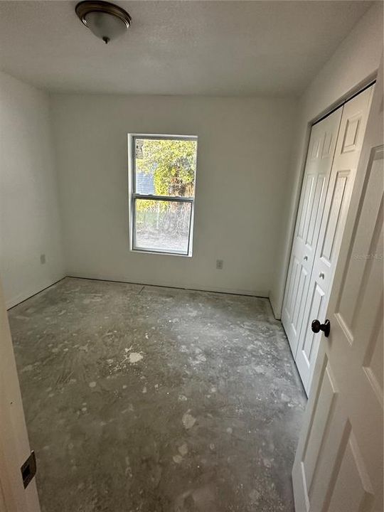 For Sale: $410,000 (4 beds, 2 baths, 1528 Square Feet)