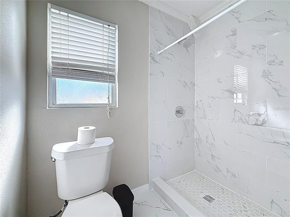 For Sale: $749,000 (5 beds, 4 baths, 2596 Square Feet)