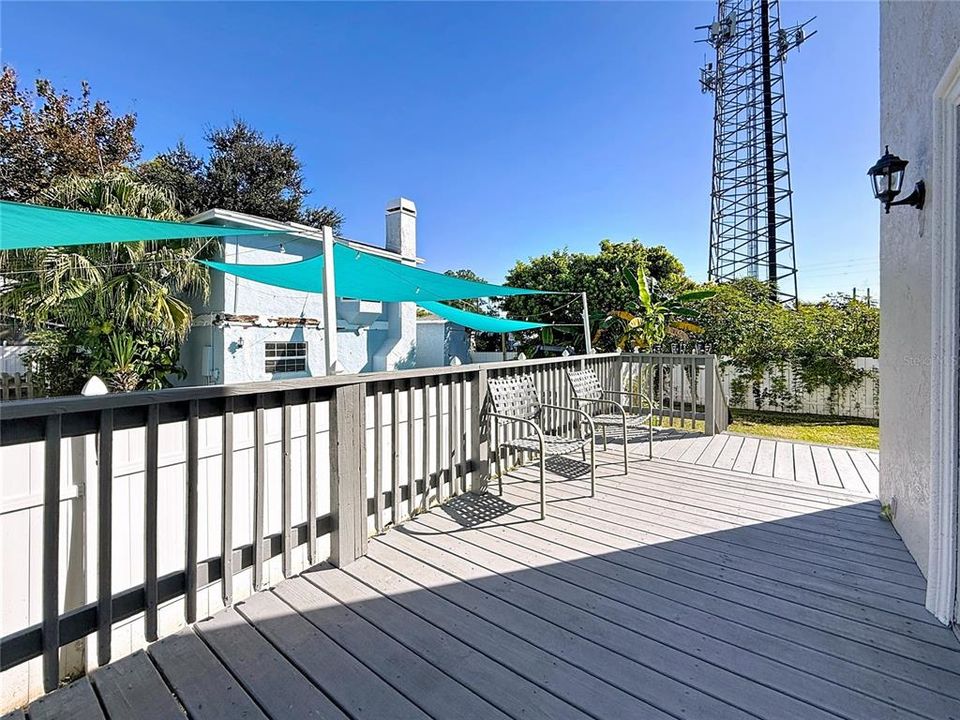 For Sale: $749,000 (5 beds, 4 baths, 2596 Square Feet)