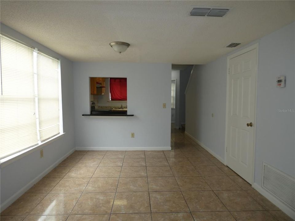 For Rent: $1,475 (2 beds, 2 baths, 1045 Square Feet)