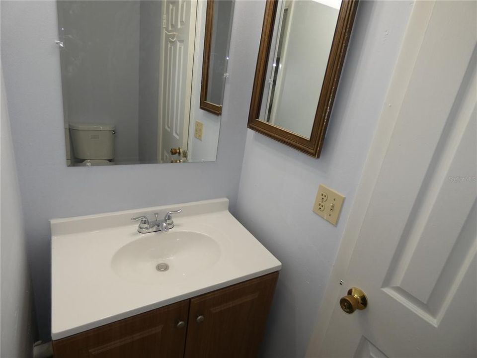 For Rent: $1,475 (2 beds, 2 baths, 1045 Square Feet)